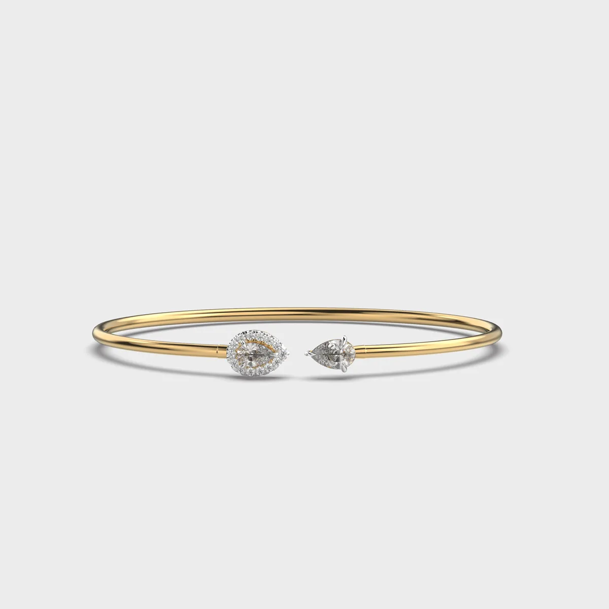 Queen Pear Diamond Bracelet